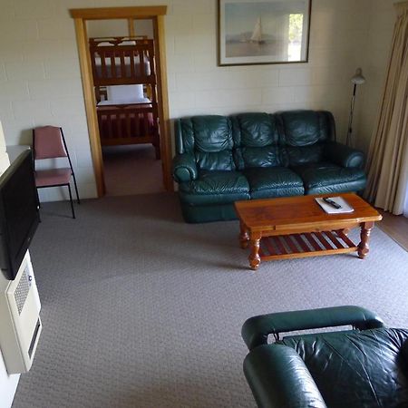 Willaway Motel Apartments Ulverstone Ngoại thất bức ảnh