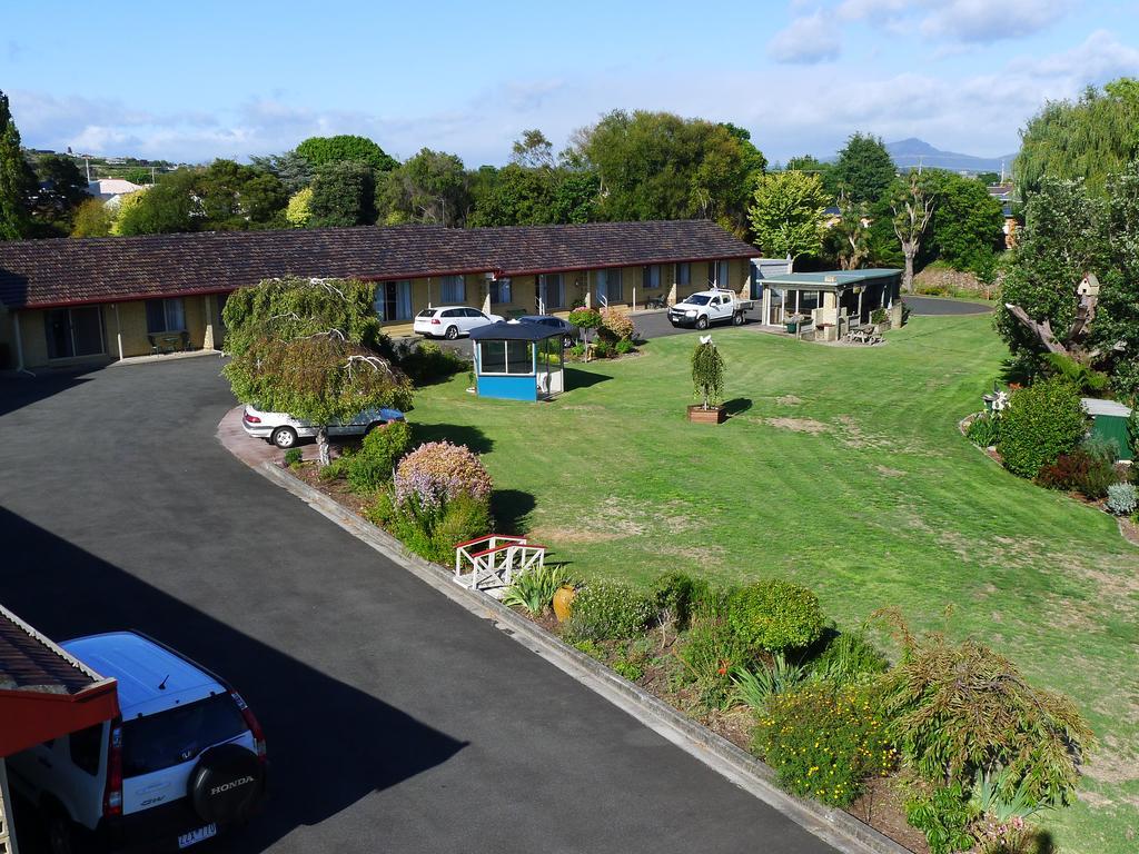 Willaway Motel Apartments Ulverstone Ngoại thất bức ảnh