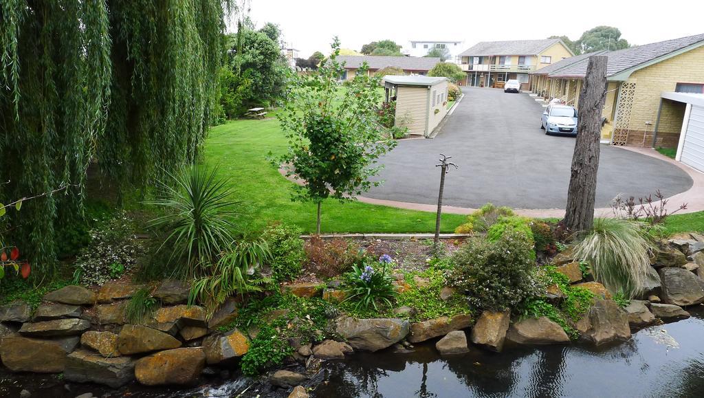 Willaway Motel Apartments Ulverstone Ngoại thất bức ảnh