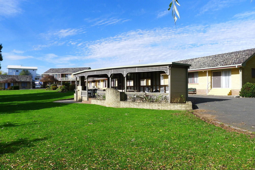 Willaway Motel Apartments Ulverstone Ngoại thất bức ảnh