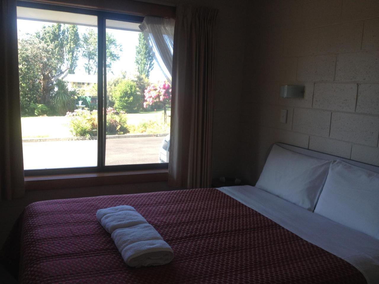 Willaway Motel Apartments Ulverstone Ngoại thất bức ảnh